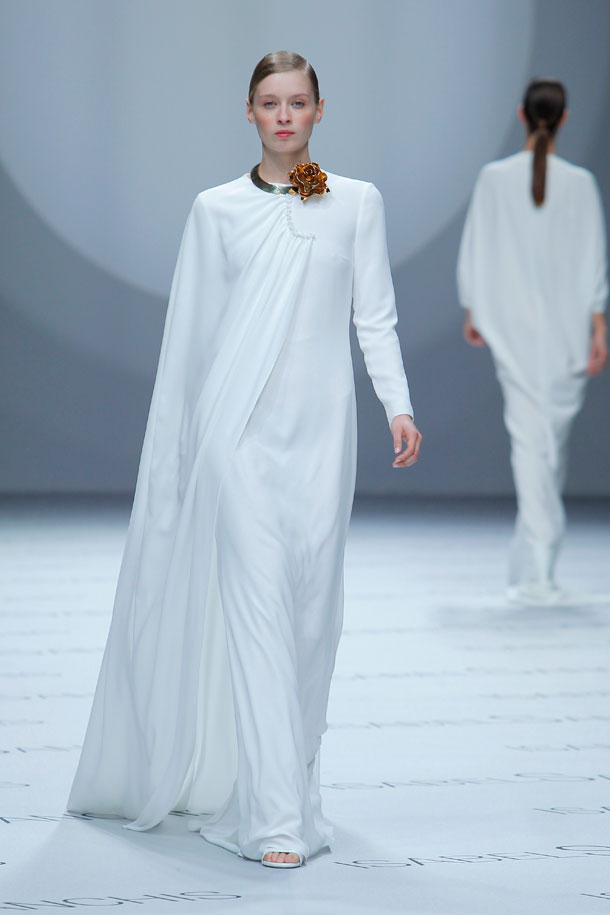 ilovebrides.pt Isabel Sanchis 2019 Noiva BBFW18